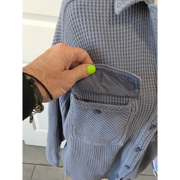 Aerie Waffle Knit Button Down Shirt Gray Thermal Oversized Shacket Womens XS - Picture 4 of 9